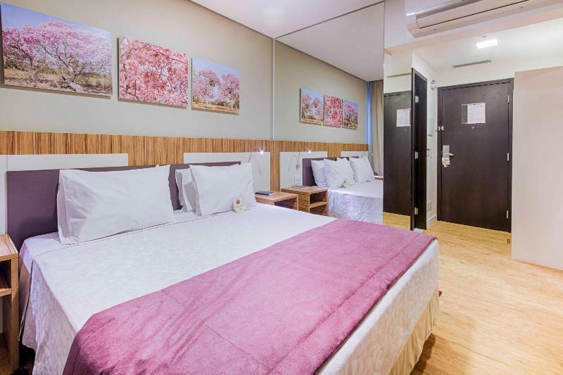 فندق Ibis Styles Confins Aeroporto لاجوا سانتا المظهر الخارجي الصورة